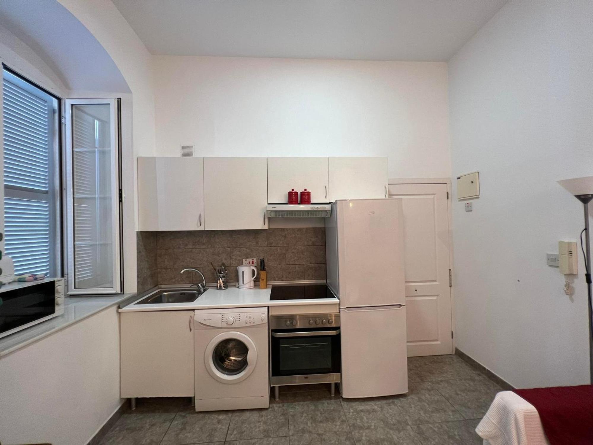 Budget-Friendly 1Br In The City Center Gibraltár Kültér fotó